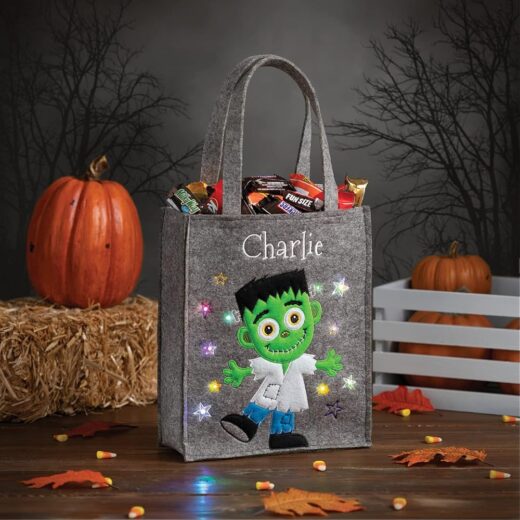 Make Halloween Memorable With Custom Trick Or Treat Bags